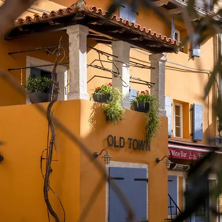 Piazzetta Premium In Old Town * פורץ