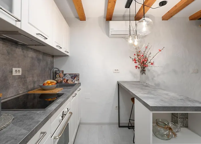 Piazzetta Premium In Old Town דירה *