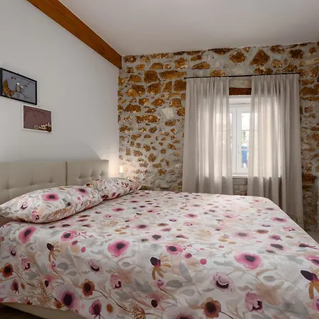 Apartment Piazzetta Premium In Old Town