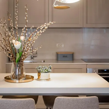 Piazzetta Premium In Old Town *