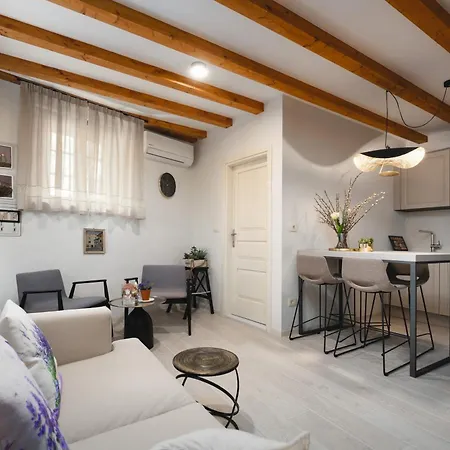 Piazzetta Premium In Old Town Apartment Porec