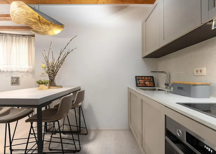 Piazzetta Premium In Old Town アパート